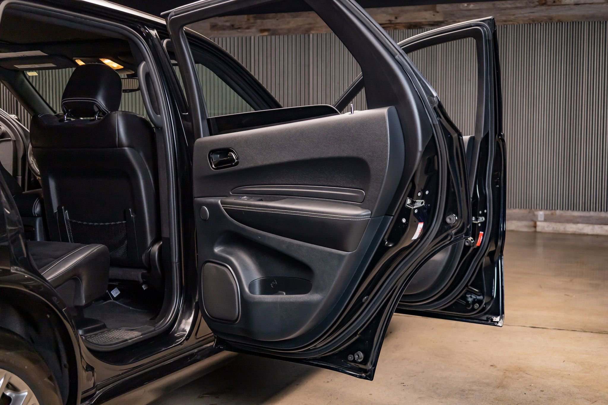 Used 2022 Dodge Durango SRT w/ Technology Group image 29