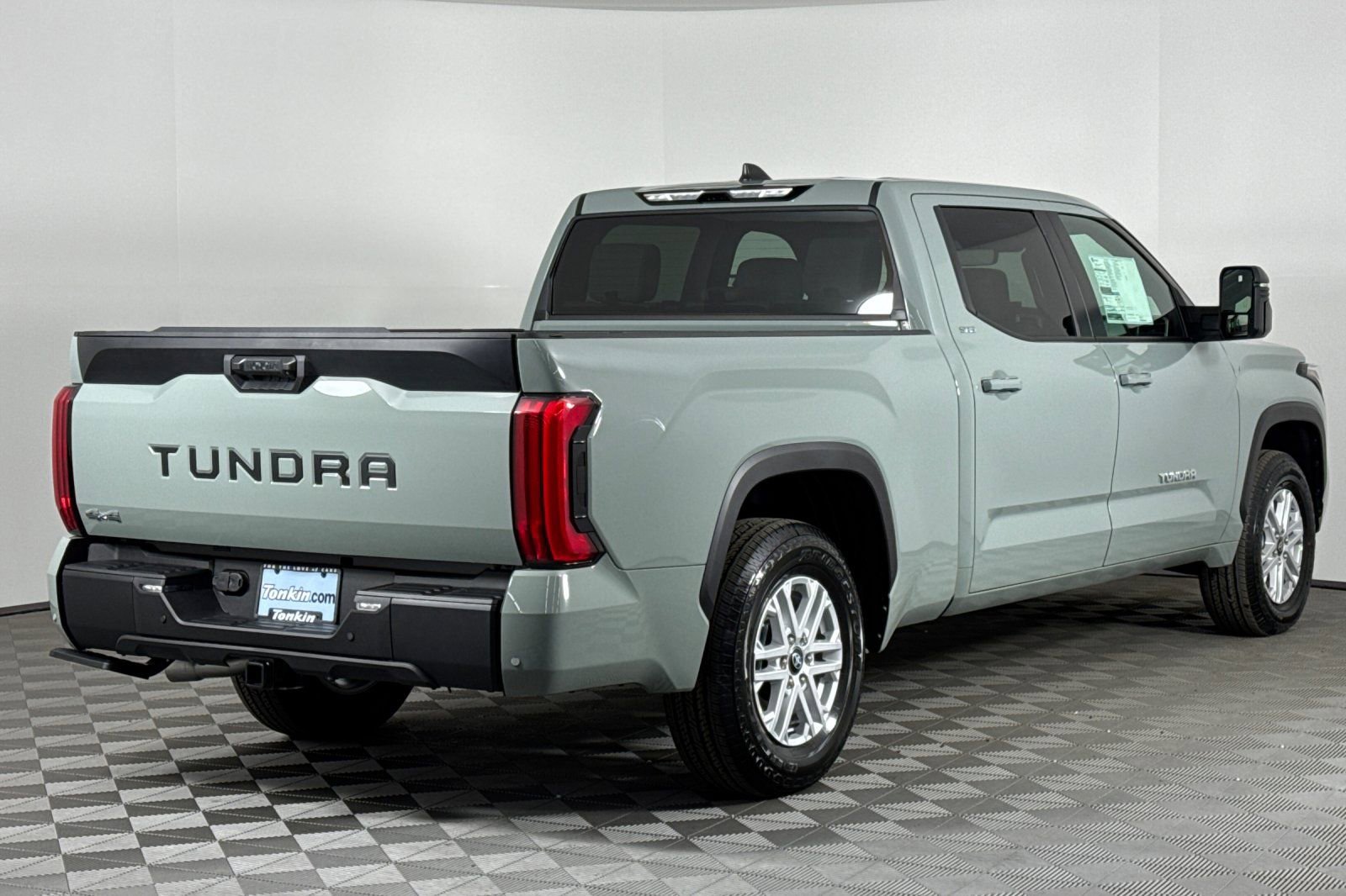 New 2025 Toyota Tundra SR5 image 4