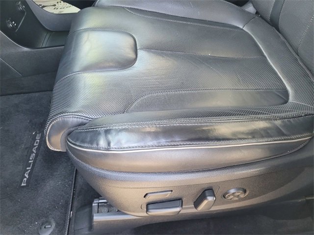 Used 2022 Hyundai Palisade Limited image 27
