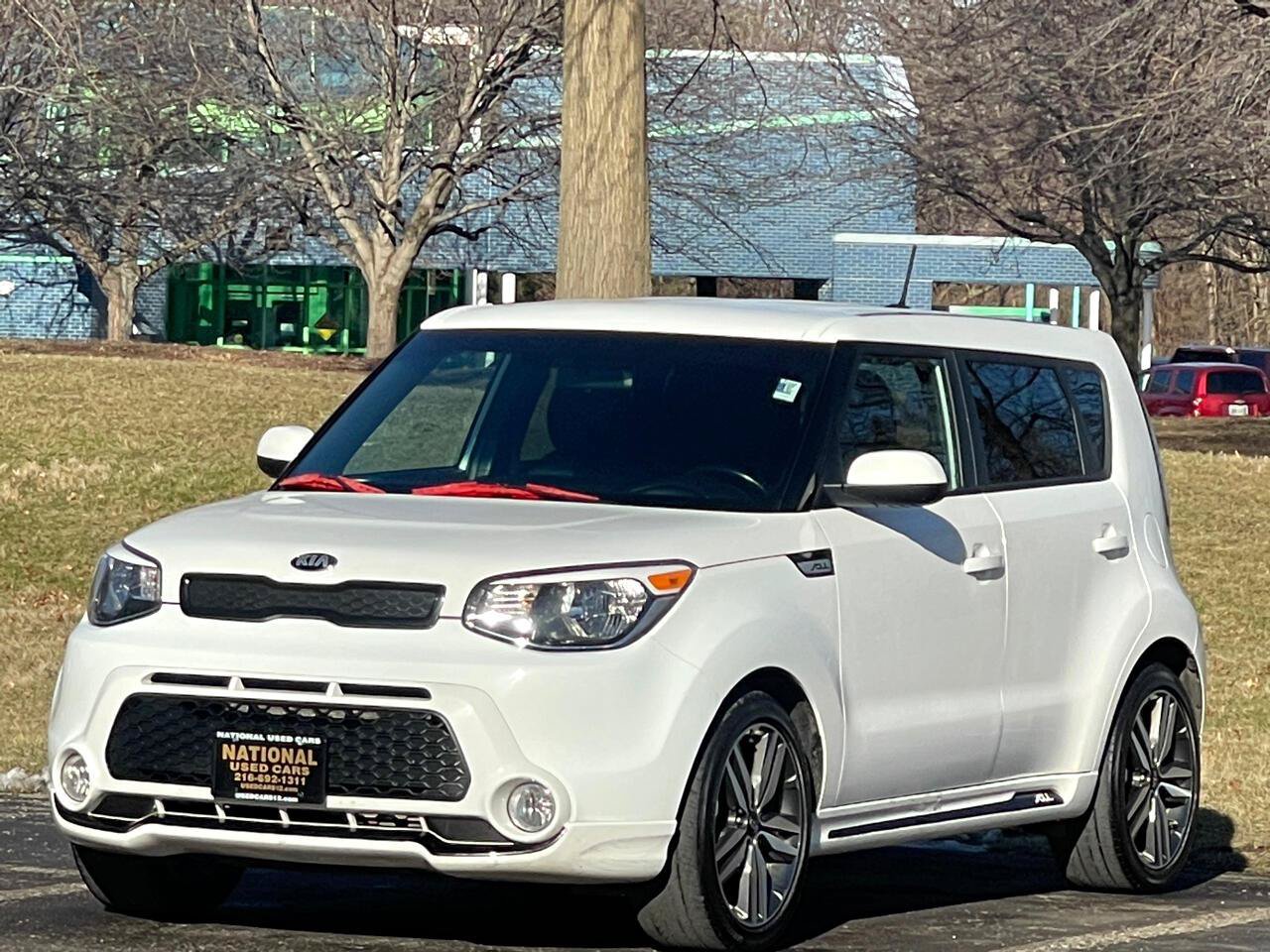 Used 2016 Kia Soul + w/ Soulful Package FWD image 2