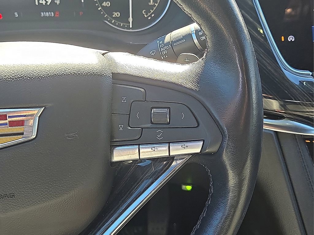 Used 2024 Cadillac XT6 Premium Luxury image 21