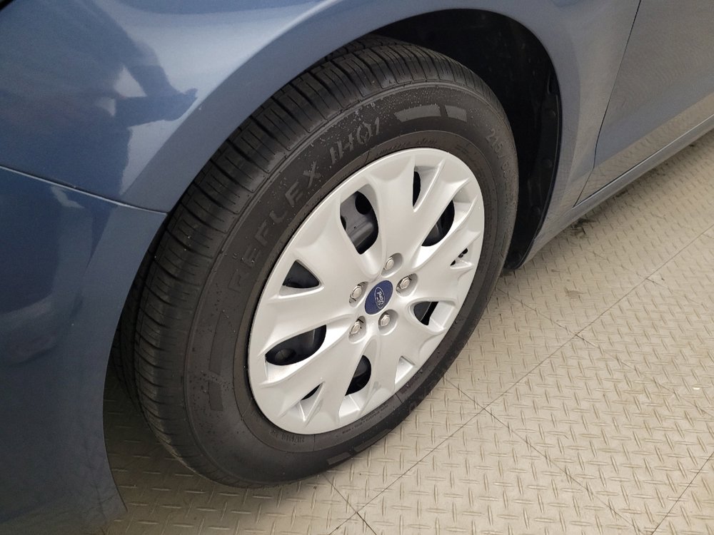 Used 2019 Ford Fusion S FWD image 31