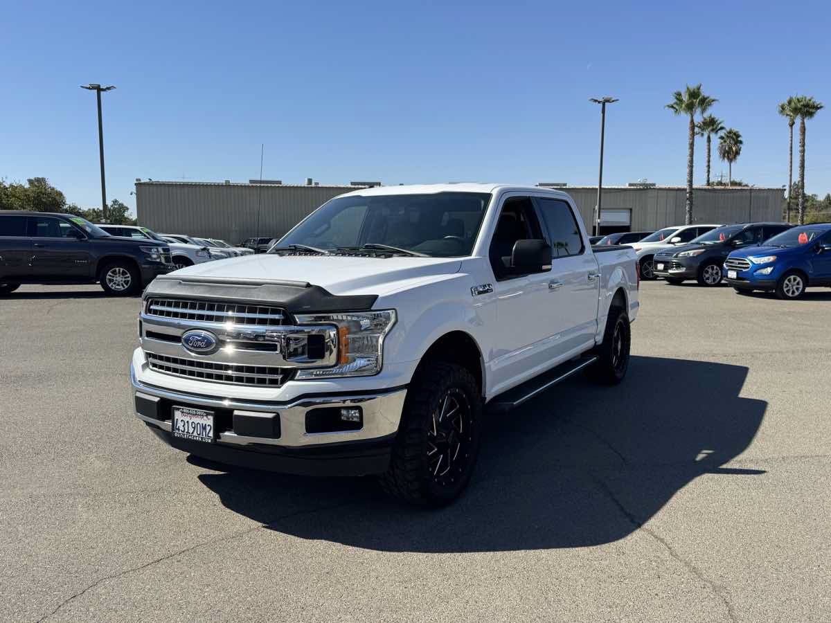 Used 2018 Ford F150 XLT w/ Equipment Group 302A Luxury RWD image 5