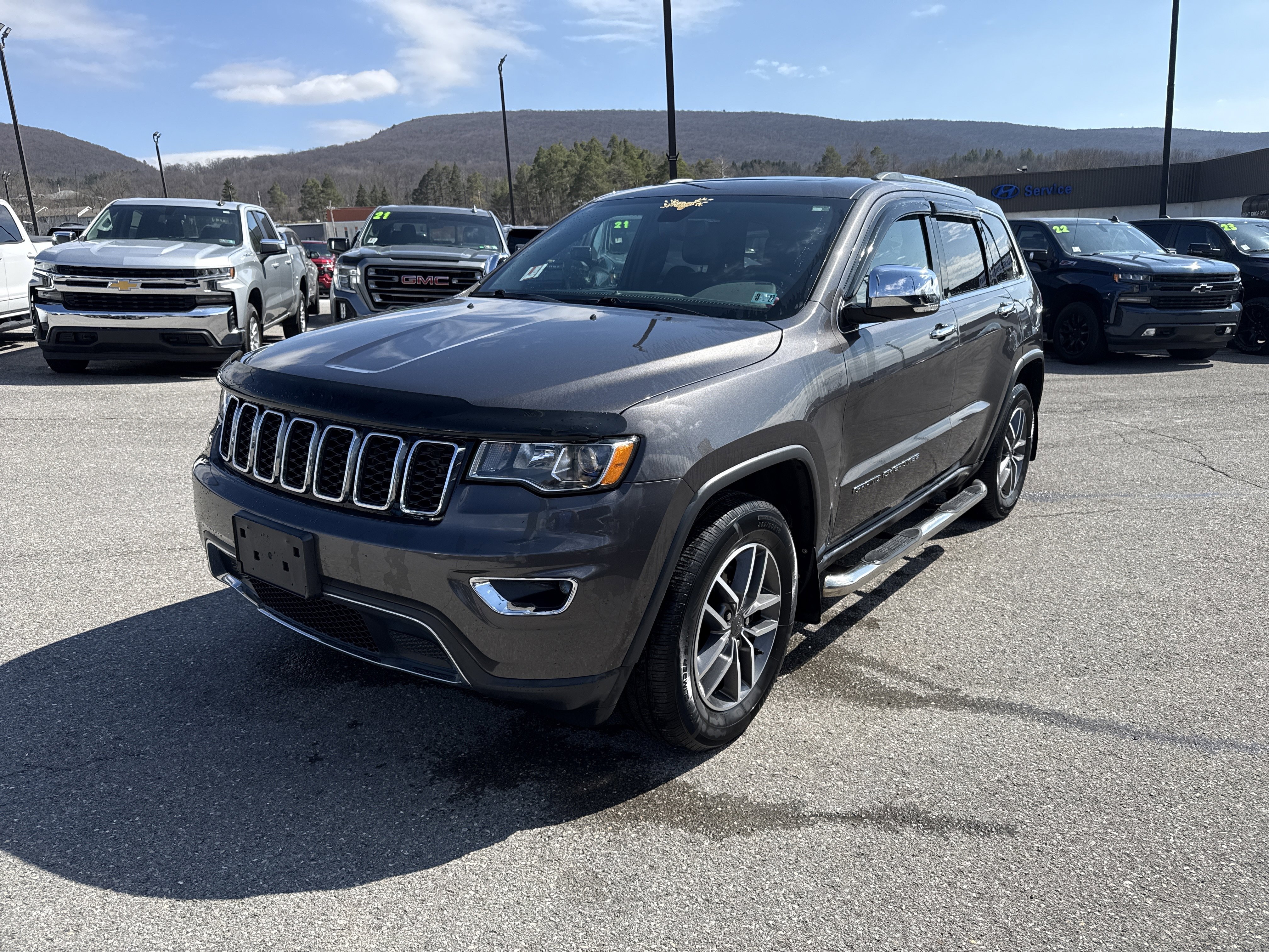 Used 2020 Jeep Grand Cherokee Limited image 7