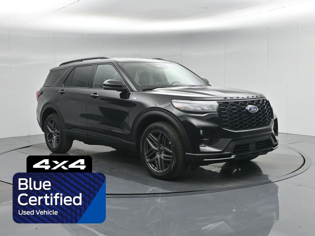 Used 2025 Ford Explorer ST-Line w/ ST-Line Street Pack