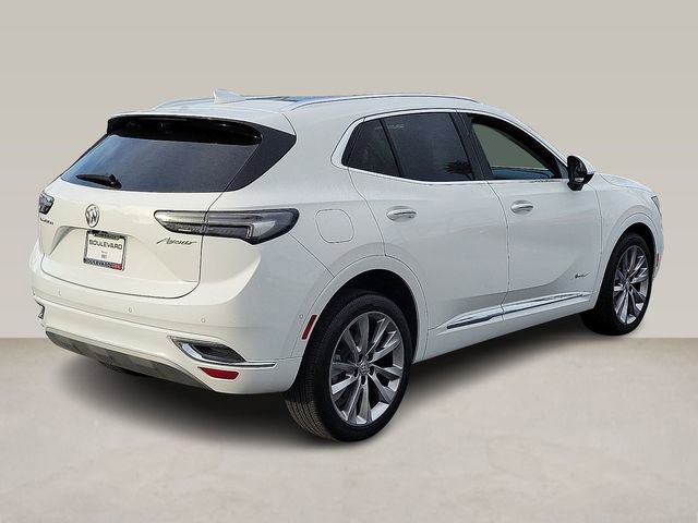 Used 2022 Buick Envision Avenir w/ Technology Package II image 3