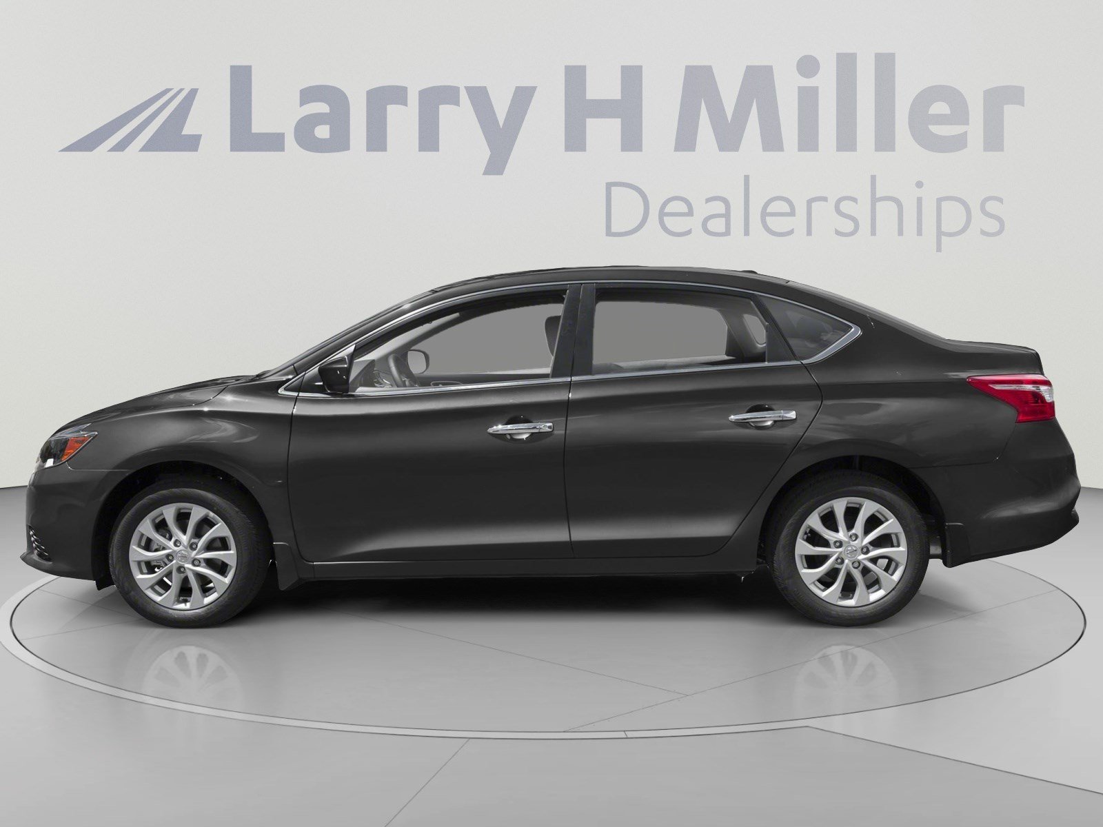 Used 2019 Nissan Sentra SV w/ Special Edition Package FWD image 3