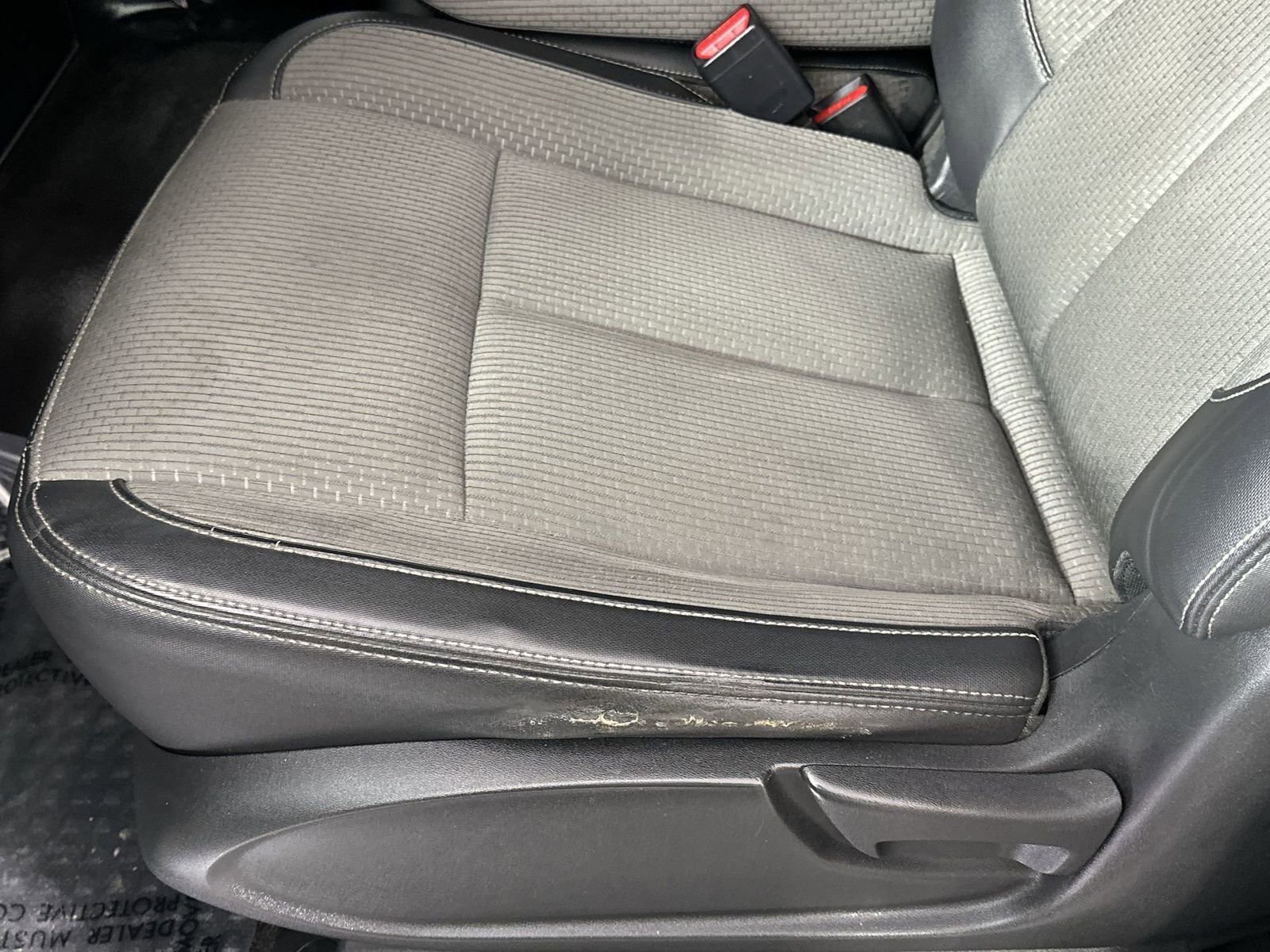 Used 2019 Nissan Titan S AWD/4WD image 12