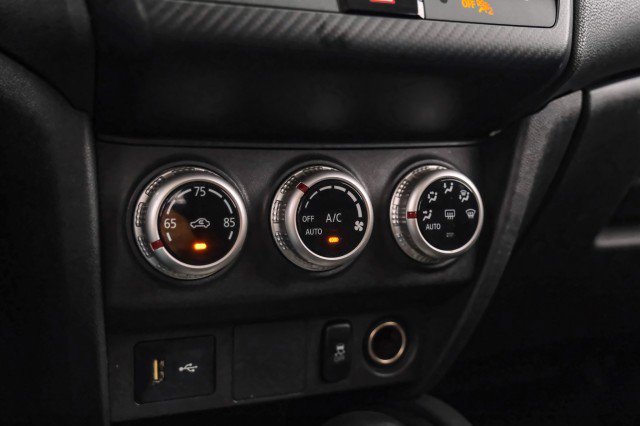 Used 2020 Mitsubishi Outlander Sport ES image 22