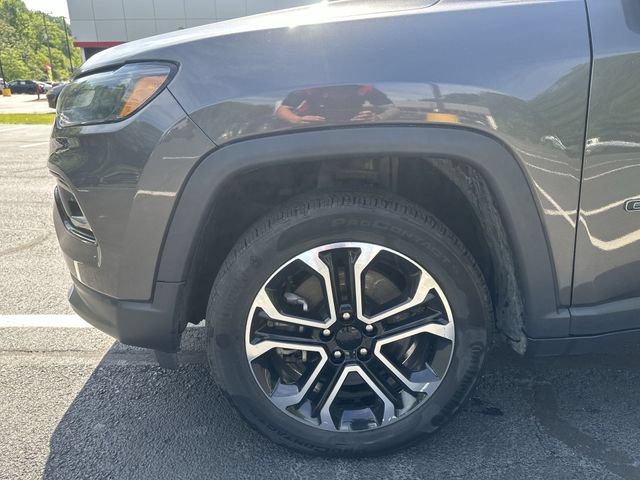 Used 2023 Jeep Compass Limited AWD/4WD image 20
