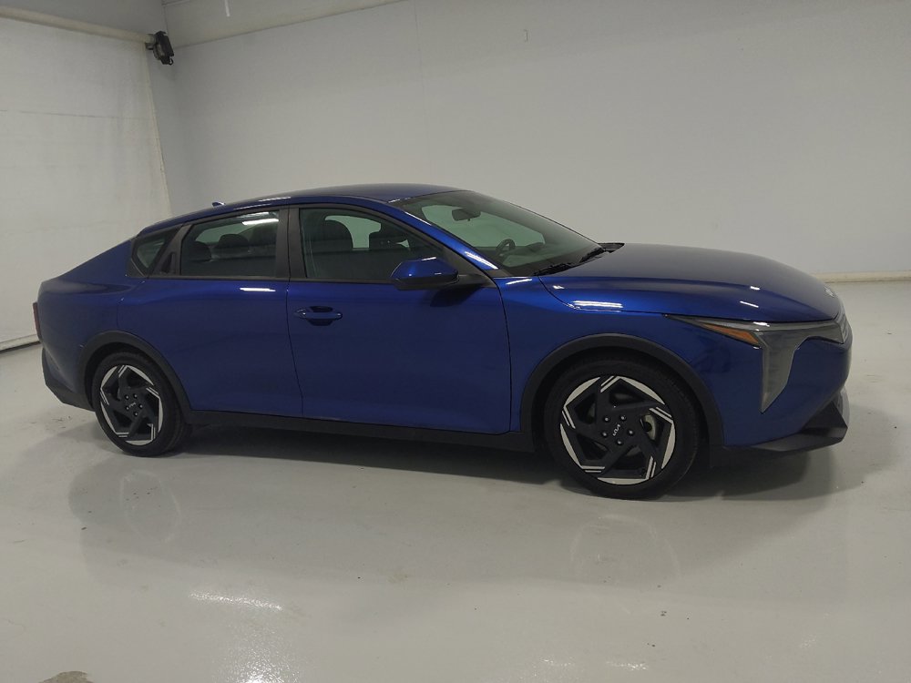 Used 2025 Kia K4 EX FWD image 11