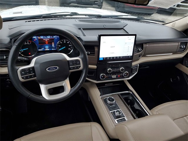 Used 2023 Ford Expedition Max Limited image 10