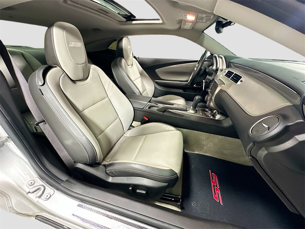 Used 2013 Chevrolet Camaro SS w/ RS Package image 30