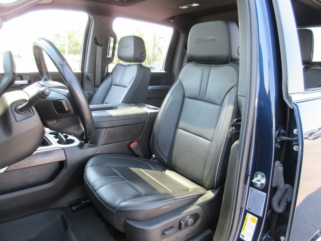 Certified 2022 Chevrolet Silverado 2500 High Country w/ Z71 Off-Road Package AWD/4WD image 24