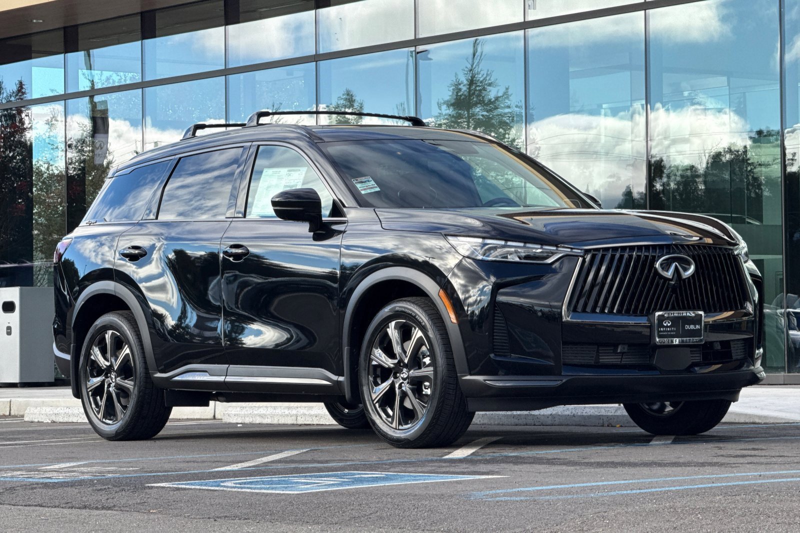 New 2026 INFINITI QX60 Autograph w/ Dark Cargo Package image 7