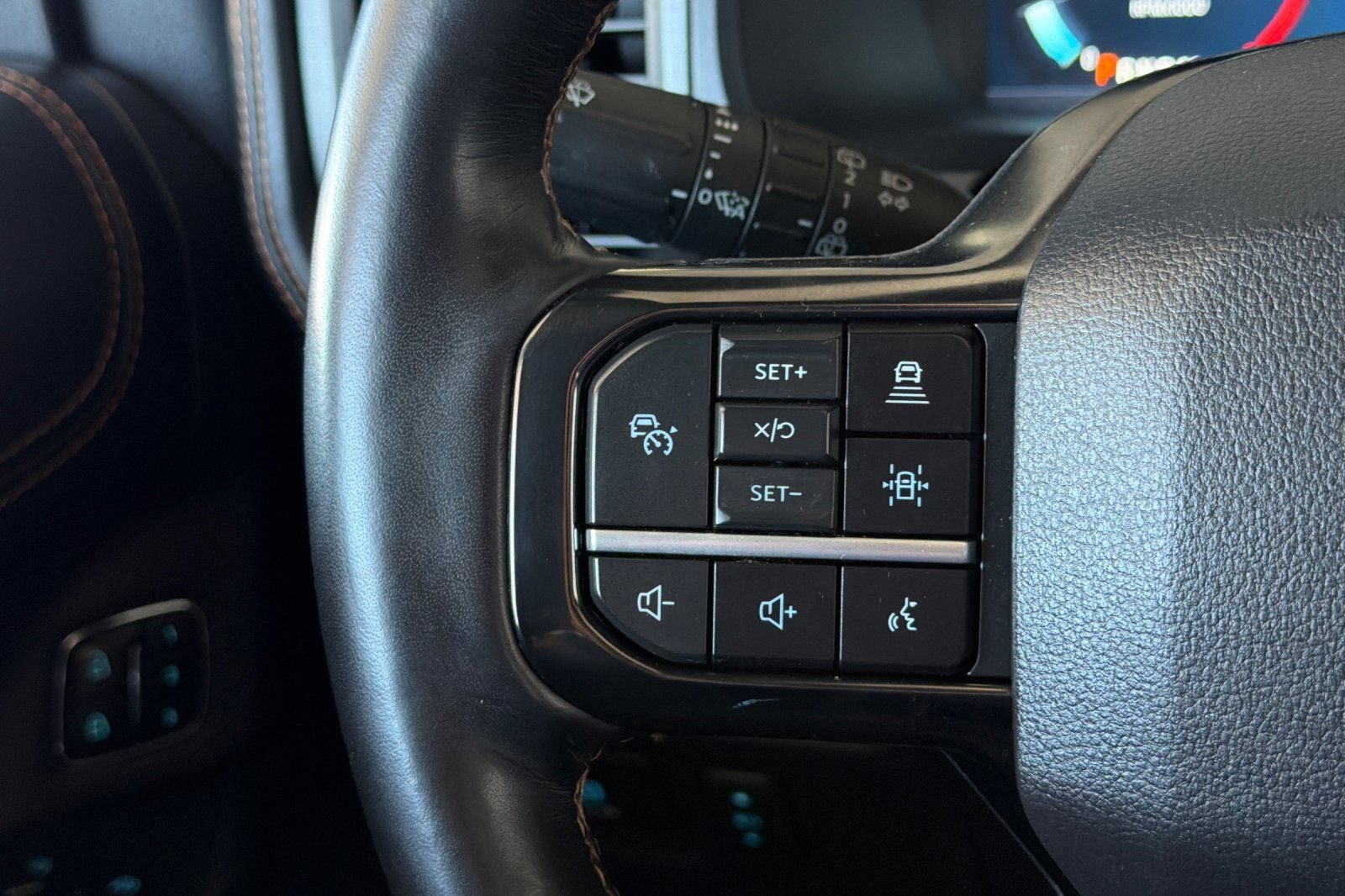 Used 2023 Ford Expedition Max Platinum AWD/4WD image 30