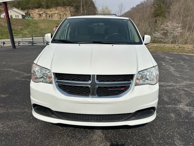 Used 2016 Dodge Grand Caravan SXT image 7