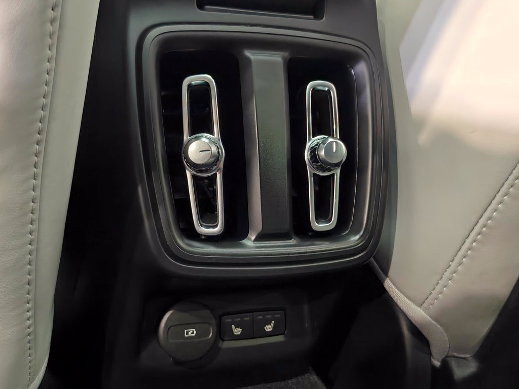 Used 2024 Polestar Polestar 2 AWD/4WD image 27