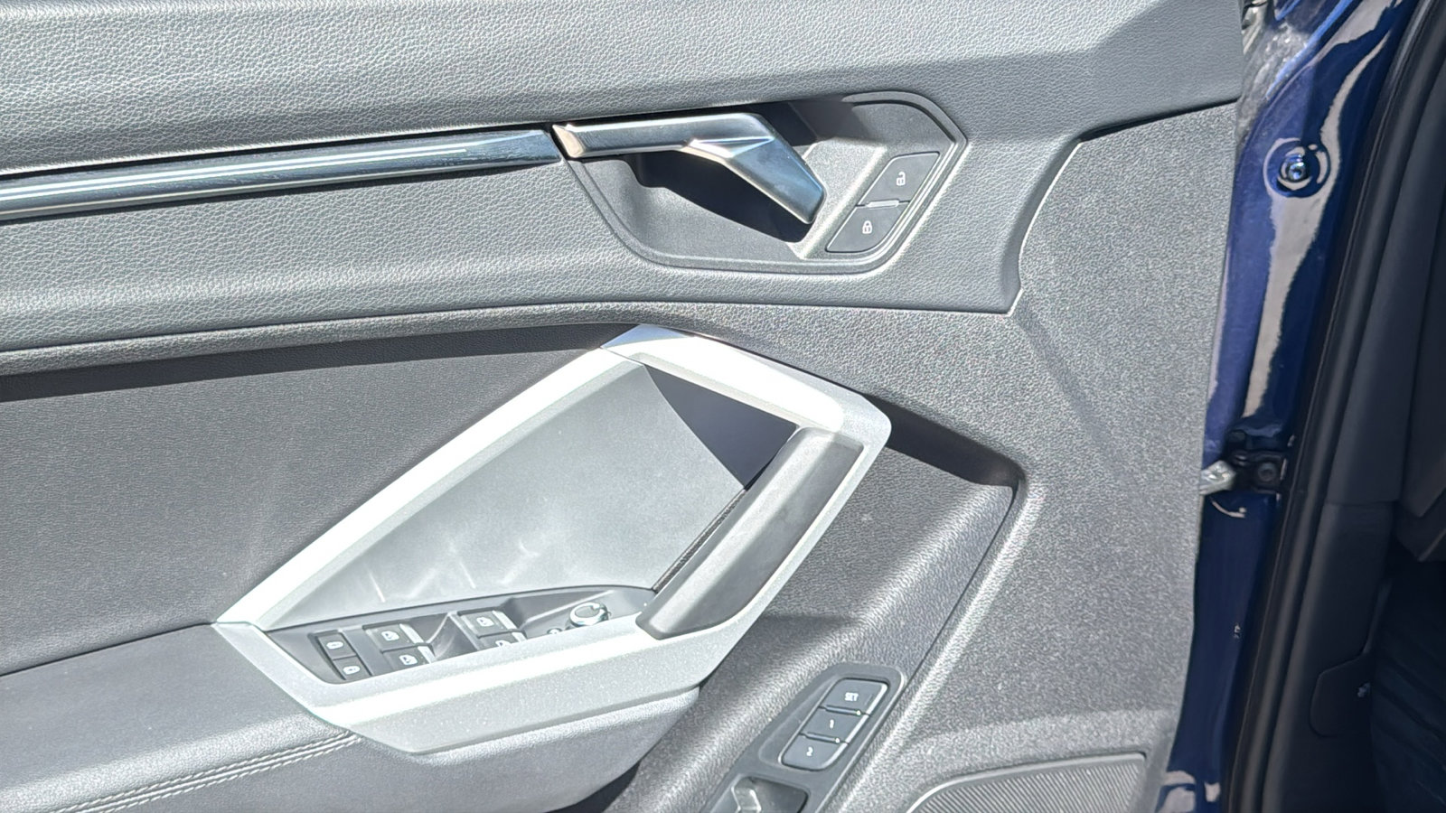 Used 2025 Audi Q3 2.0T Premium Plus w/ Premium Plus Package image 13