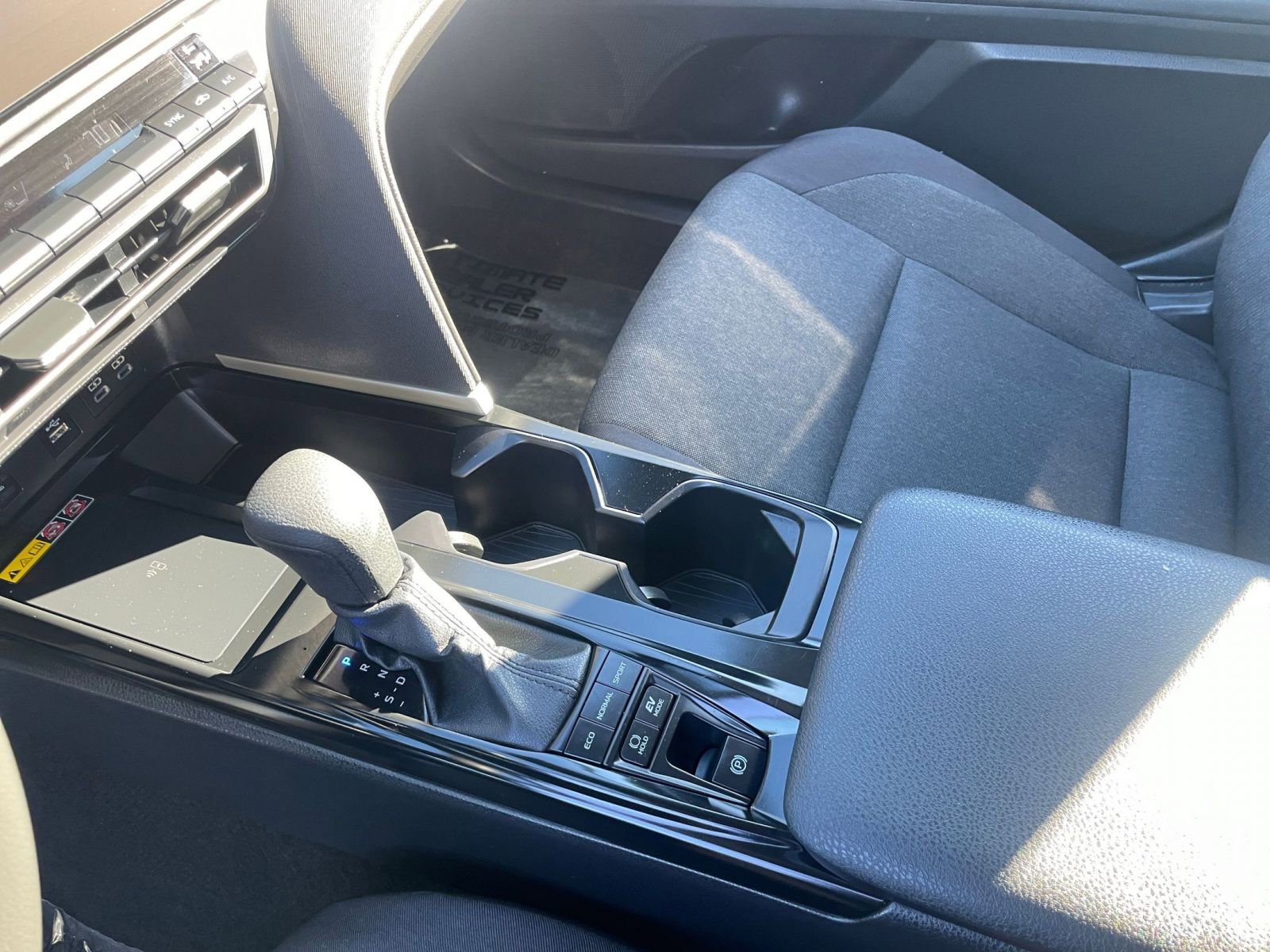 Used 2025 Toyota Camry LE image 41