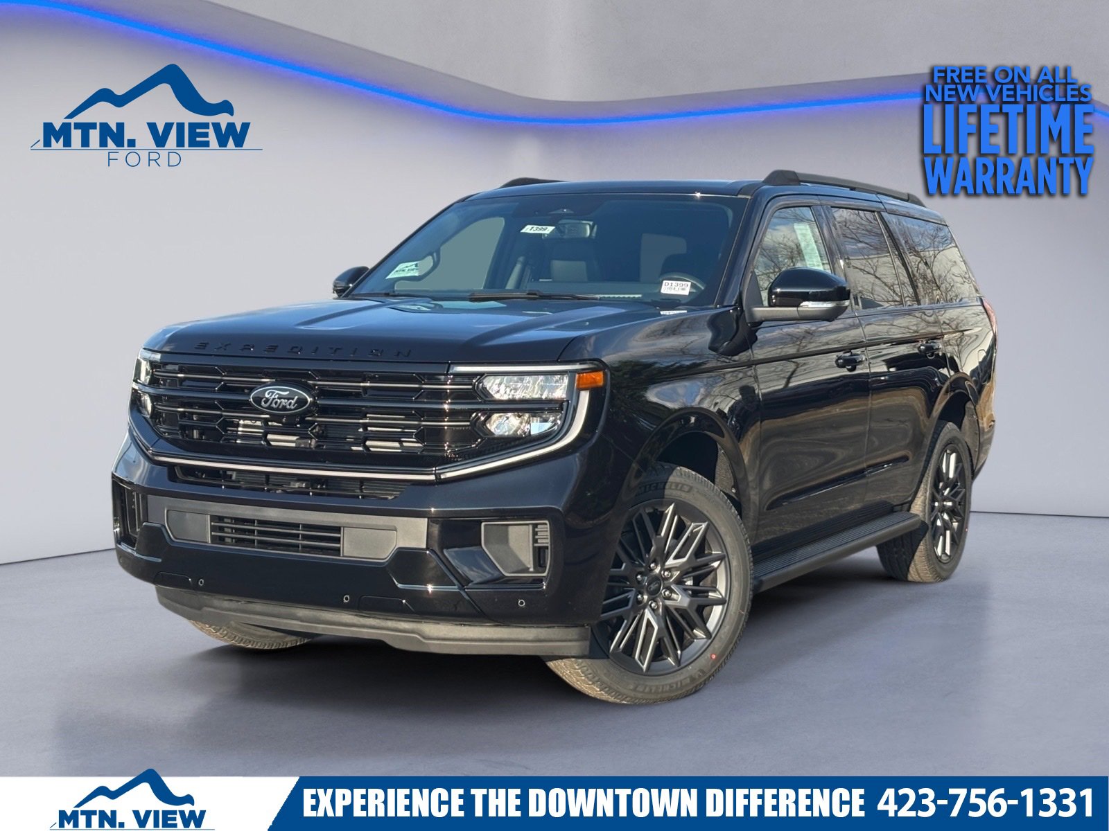 New 2026 Ford Expedition Platinum w/ Stealth Appearance Package image 1