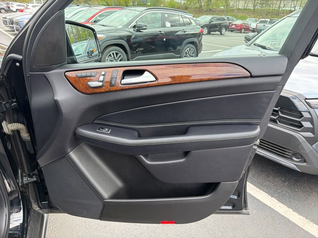Used 2019 Mercedes-Benz GLS 450 4MATIC image 10