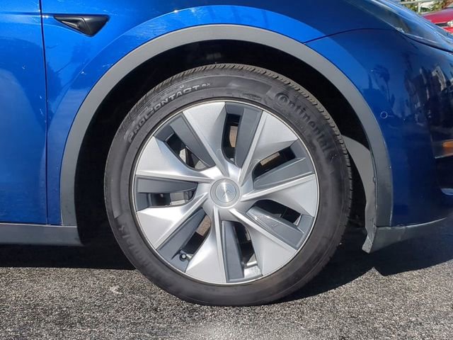 Used 2020 Tesla Model Y Long Range image 11