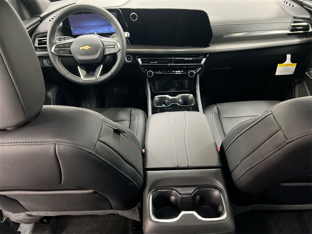 New 2026 Chevrolet Traverse LT image 10