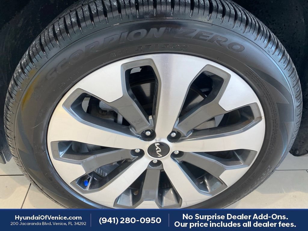 Used 2022 Kia Telluride EX w/ EX Premium Package FWD image 14