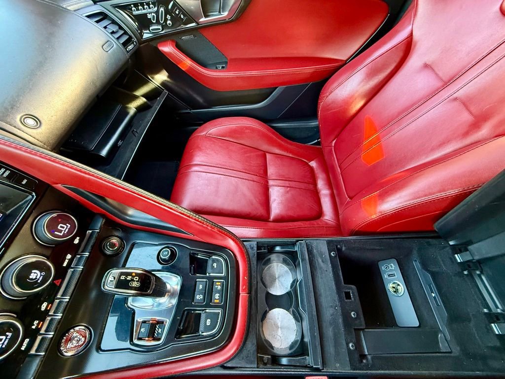 Used 2014 Jaguar F-TYPE S image 17
