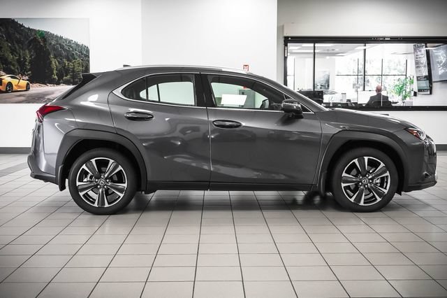 Used 2026 Lexus UX 300h FWD w/ Accessory Package (P1) image 5