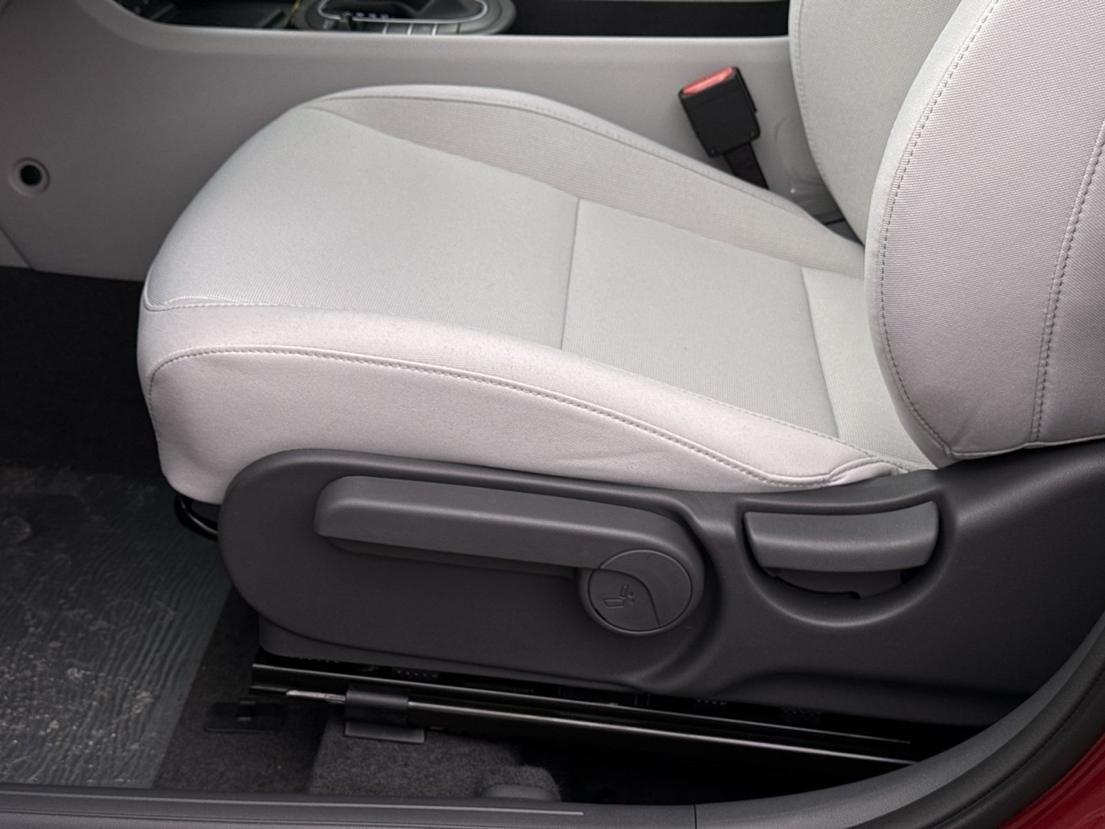 New 2026 Hyundai Kona SEL Sport FWD image 14