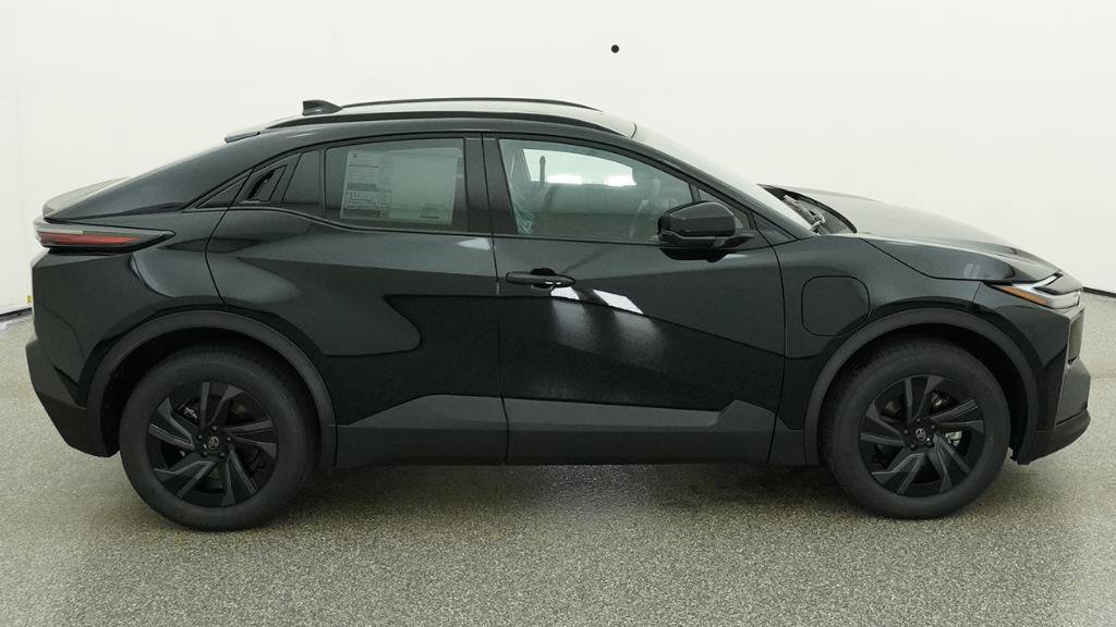 New 2026 Toyota C-HR AWD/4WD image 14