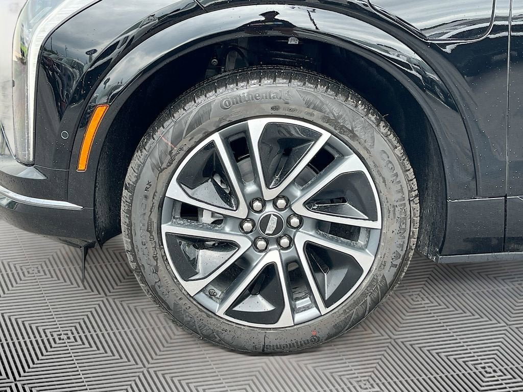 New 2026 Cadillac Optiq Sport 1 w/ LPO, Floor Liner Package AWD/4WD image 10