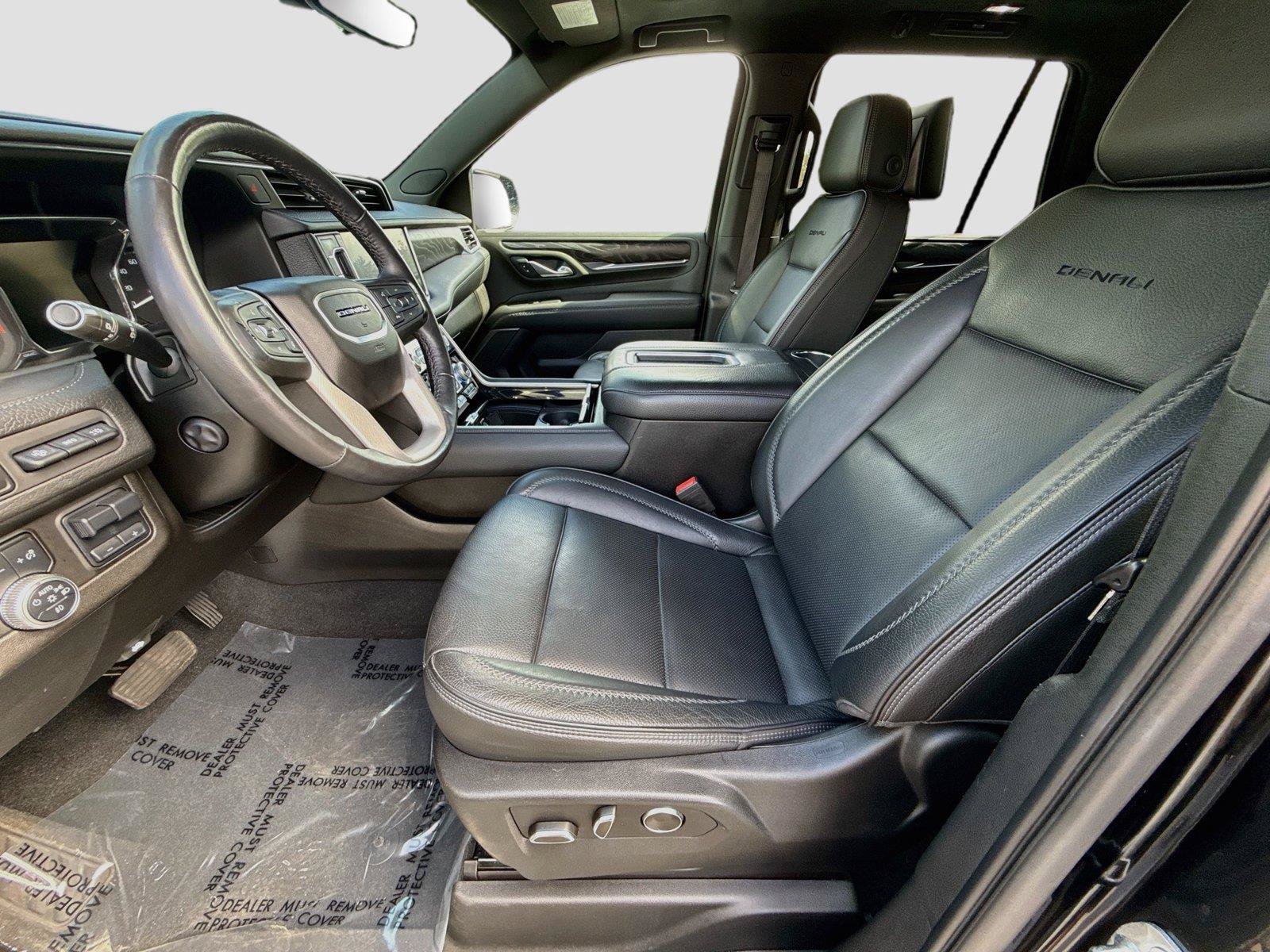 Used 2021 GMC Yukon Denali w/ Denali Premium Package AWD/4WD image 21