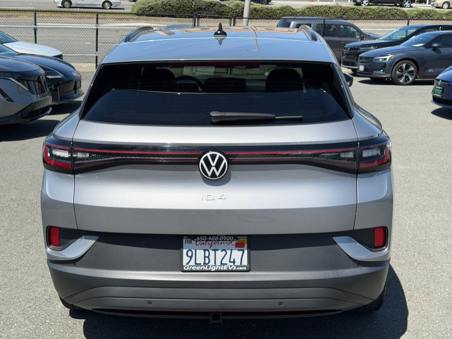 Used 2023 Volkswagen ID.4 Pro AWD/4WD image 6