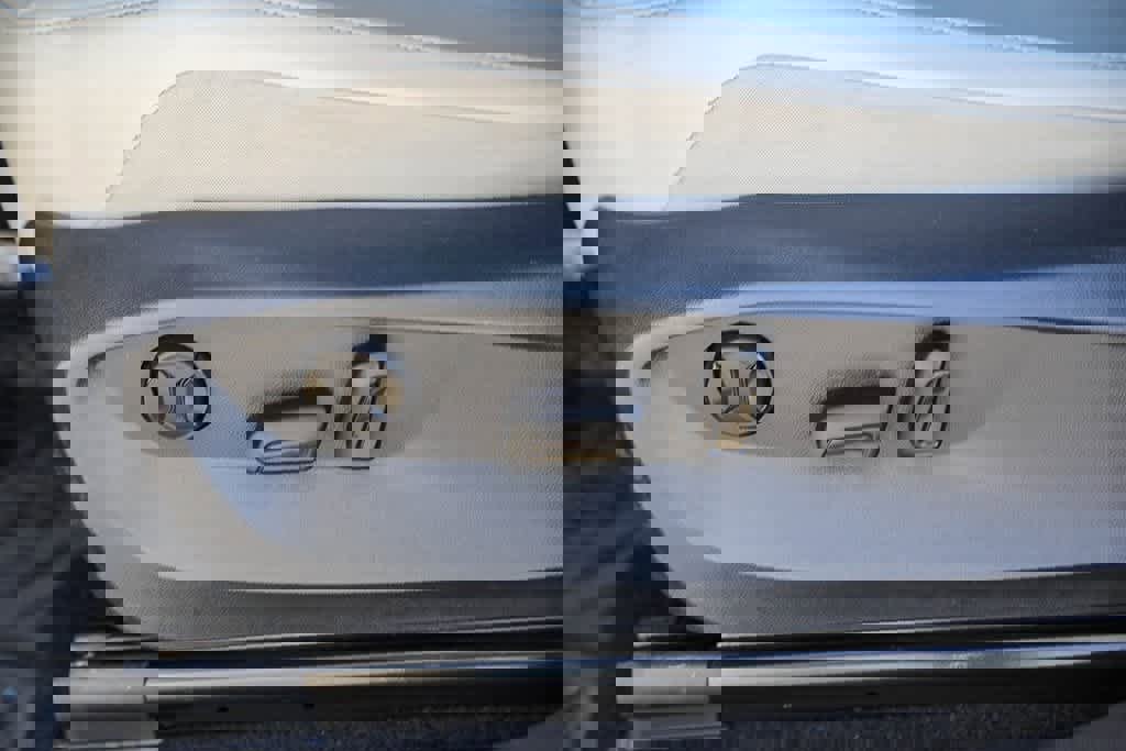 Used 2022 Volkswagen Tiguan SE image 18