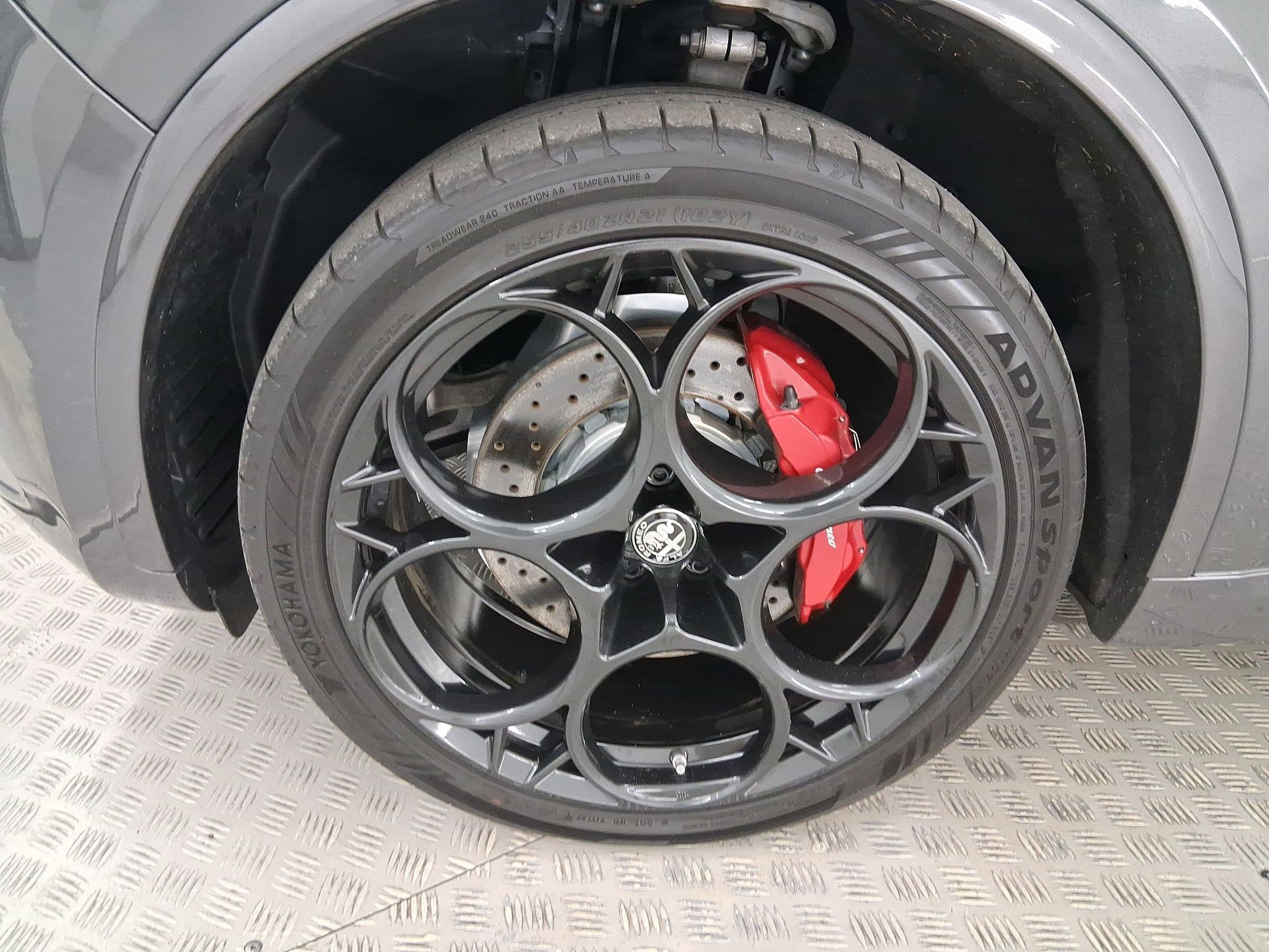 Used 2023 Alfa Romeo Stelvio Quadrifoglio w/ Active Assist Plus Package image 11