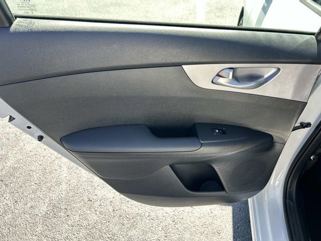 Used 2024 Kia Forte LXS FWD image 16
