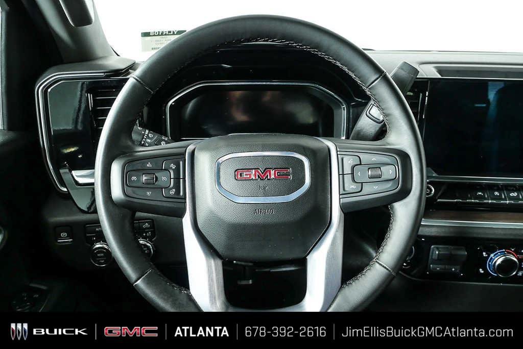 Certified 2025 GMC Sierra 1500 SLT AWD/4WD image 9