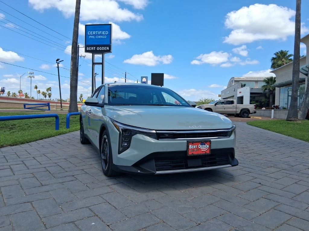 Used 2025 Kia K4 EX