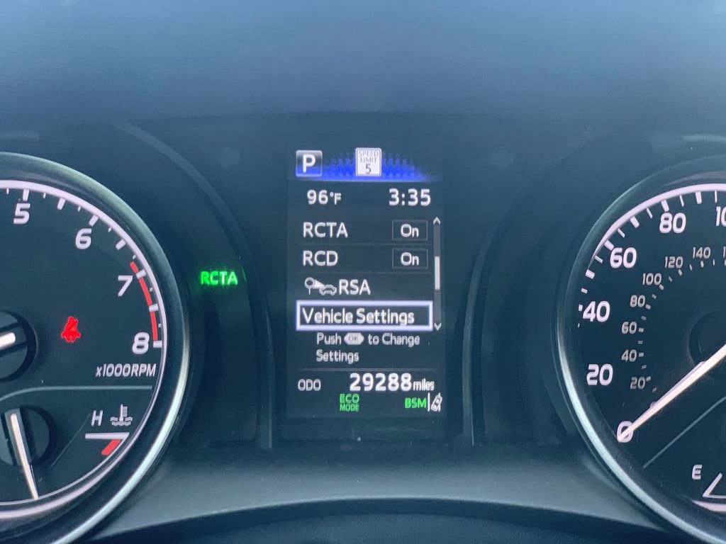 Used 2024 Toyota Camry SE FWD image 10