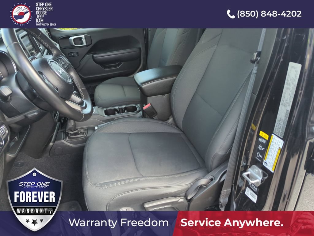 Used 2022 Jeep Gladiator Sport AWD/4WD image 11