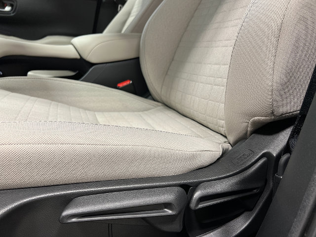 New 2025 Honda HR-V LX image 15
