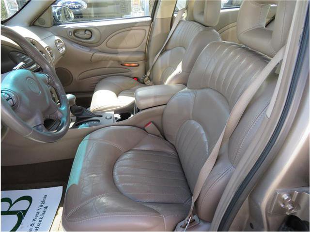 Used 2000 Pontiac Bonneville SE w/ Opt Pkg image 3