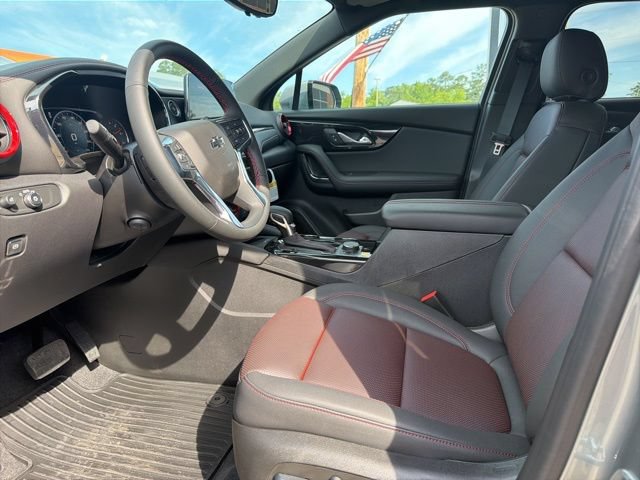 New 2025 Chevrolet Blazer RS w/ Driver Confidence II Package FWD image 8