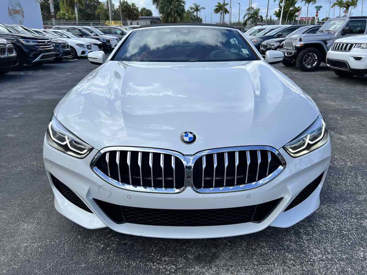 Used 2022 BMW 840i Convertible w/ Comfort Seating Package image 3