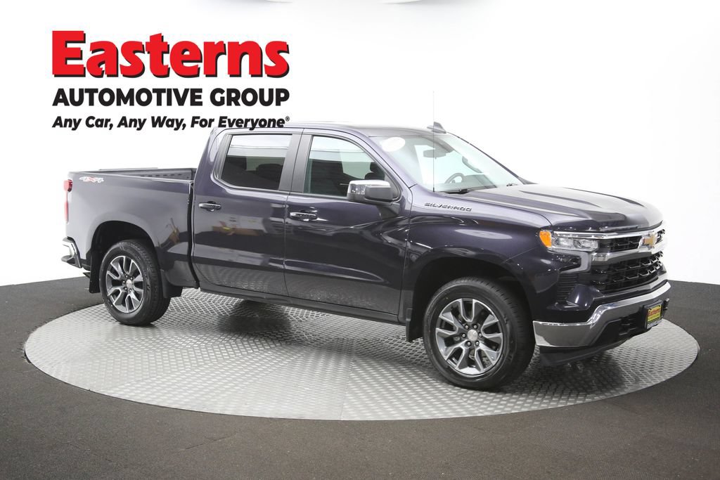 Used 2023 Chevrolet Silverado 1500 LT AWD/4WD image 50