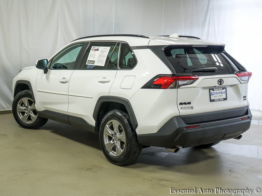 Used 2023 Toyota RAV4 XLE w/ Convenience Package image 8