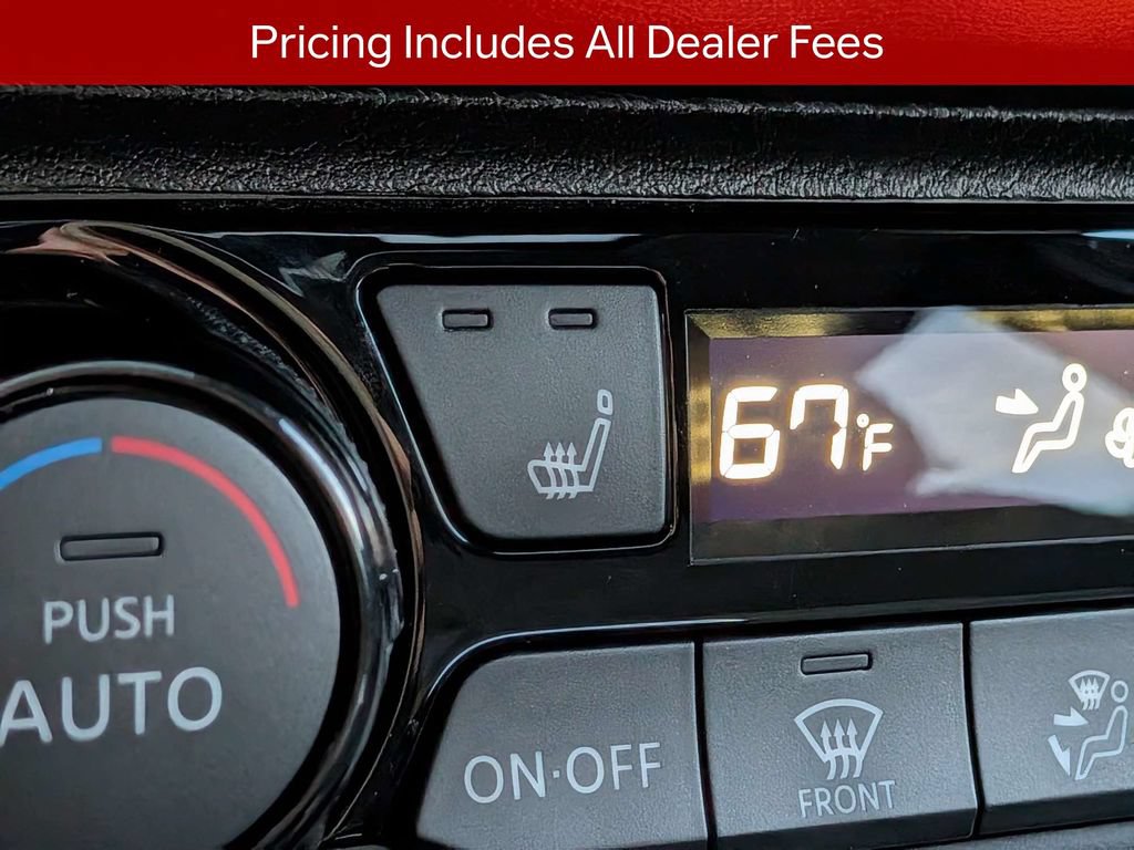 Used 2026 Nissan Kicks SV w/ SV Premium Package FWD image 24